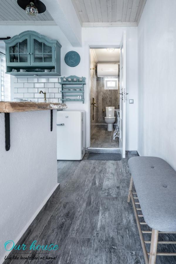 Our House Apartment โซโซโปล ภายนอก รูปภาพ