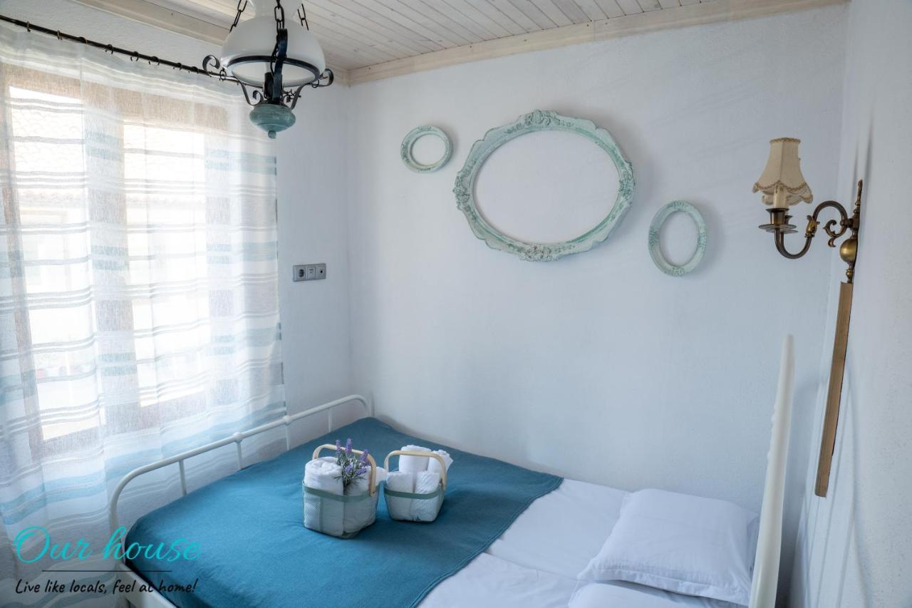 Our House Apartment โซโซโปล ภายนอก รูปภาพ
