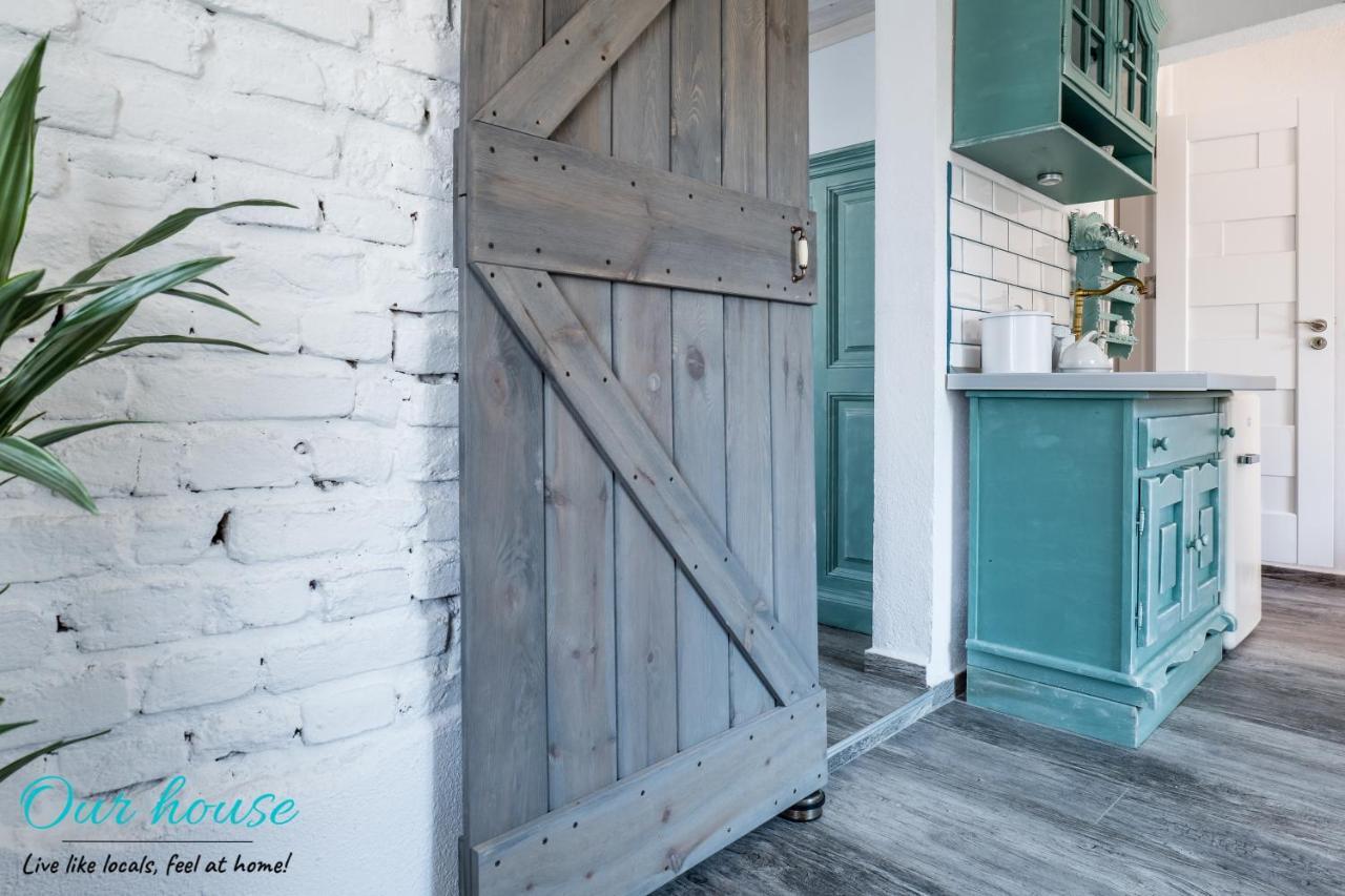 Our House Apartment โซโซโปล ภายนอก รูปภาพ